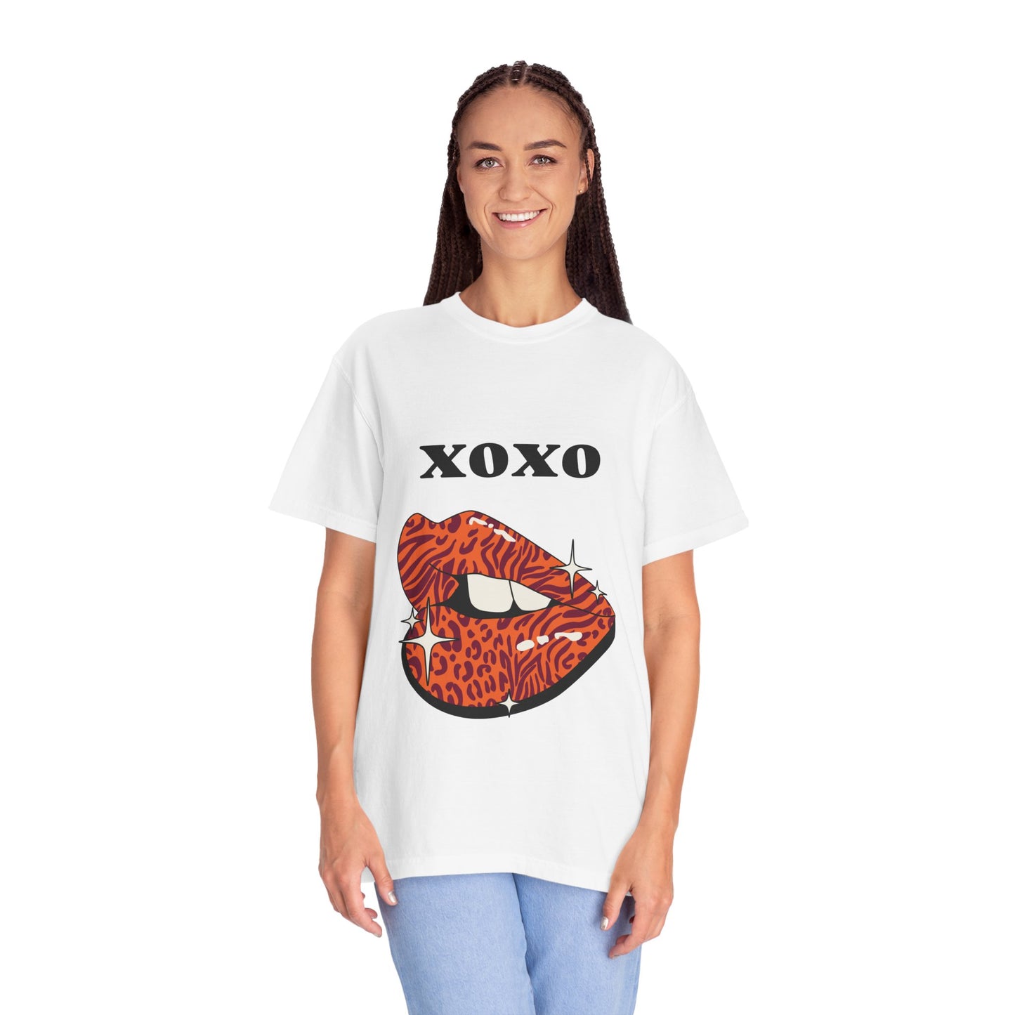 XOXO Leopard Lips Graphic T-Shirt