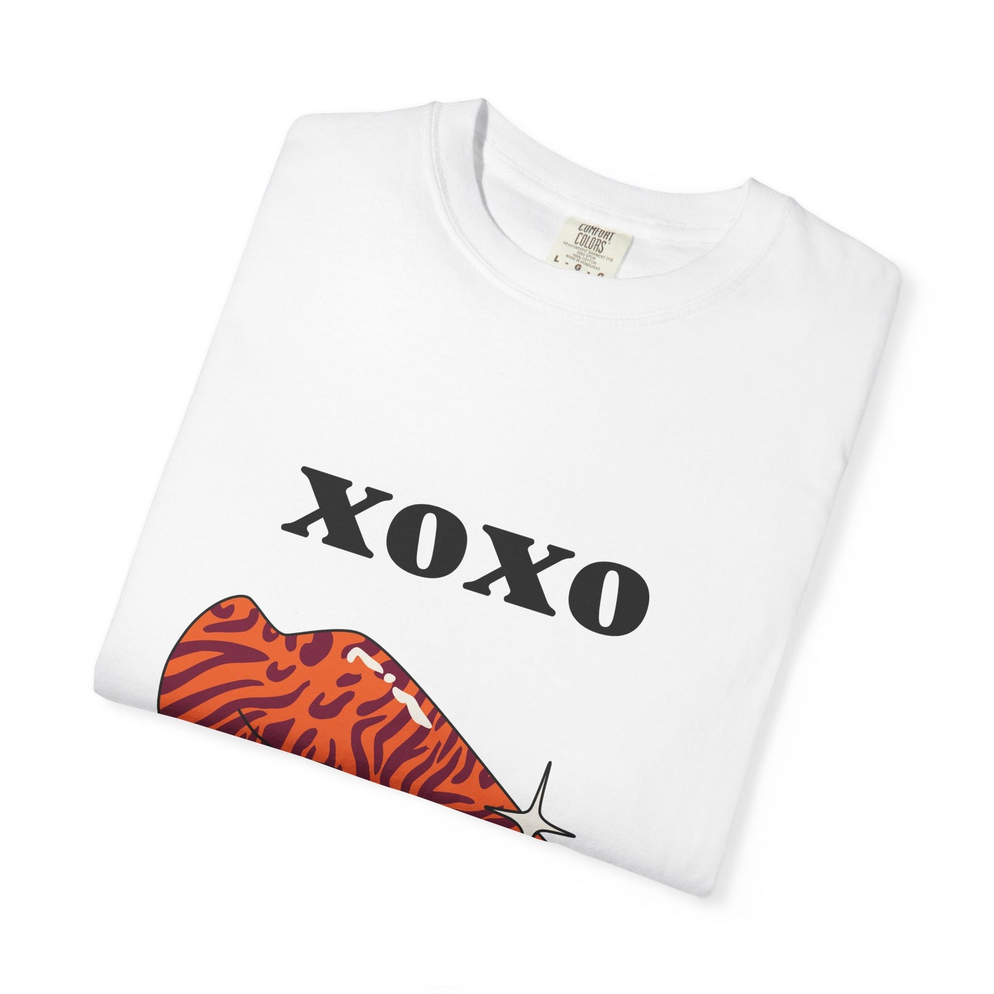 XOXO Leopard Lips Graphic T-Shirt