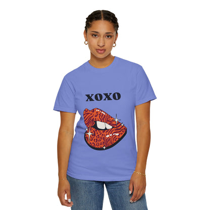 XOXO Leopard Lips Graphic T-Shirt