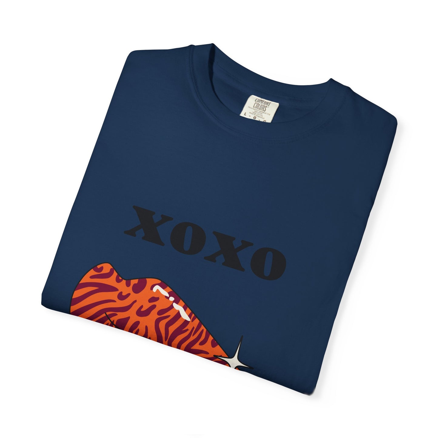 XOXO Leopard Lips Graphic T-Shirt